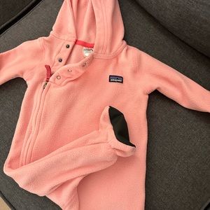 Patagonia Infants Pink Fleece Footie